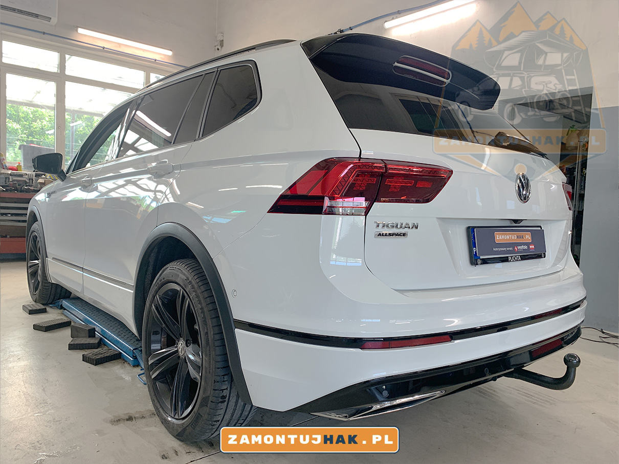 montaż haka volkswagen Tiguan